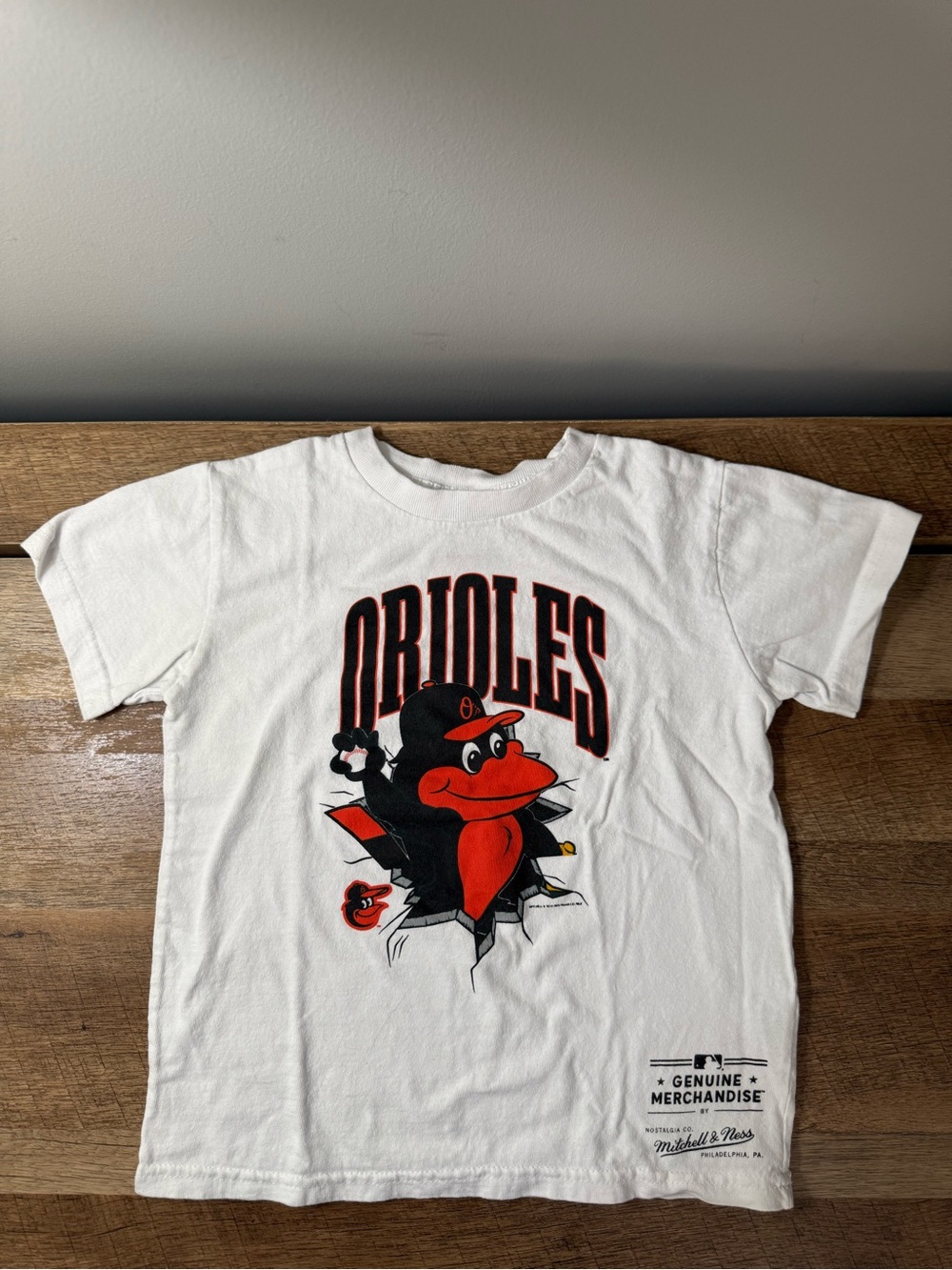 Orioles White Tee with The O’s  Mascot on front and back of shirt, child’s 5/6
